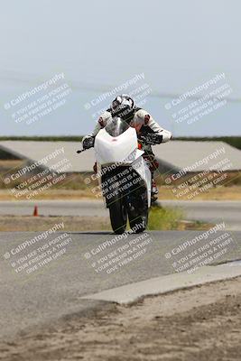 media/May-26-2025-Lets Ride (Mon) [[3bf1de1d65]]/B Group/1220pm (Wheelie Bump)/